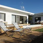 Rika Seaside Villa, Pool, 3 Bedroom Near Promenade Paleros